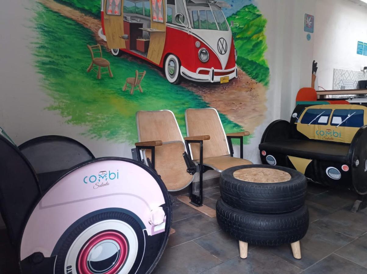 Combi, 2 Good 4 Less Ξενοδοχείο Σαλέντο Εξωτερικό φωτογραφία